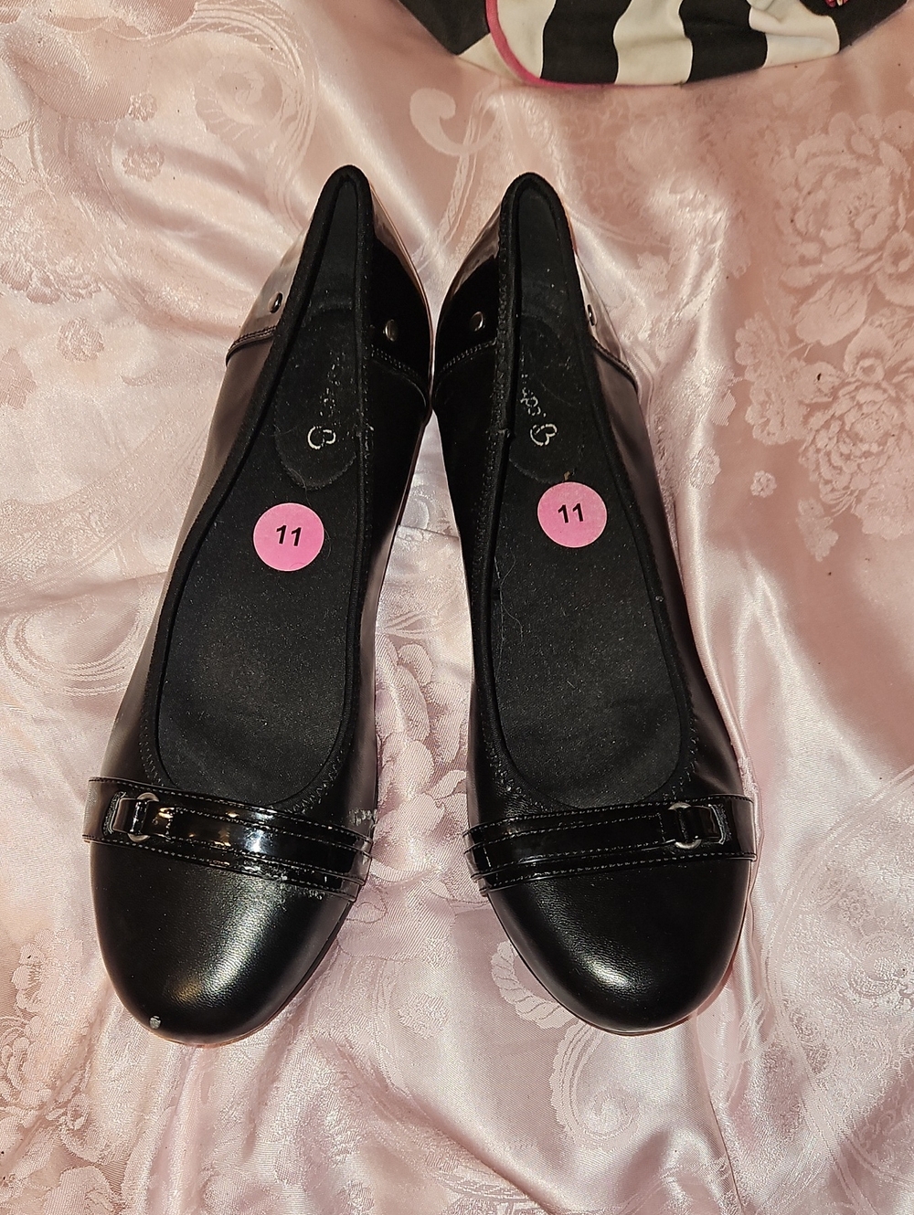 Baretraps Patent-Trim Ballet Flats